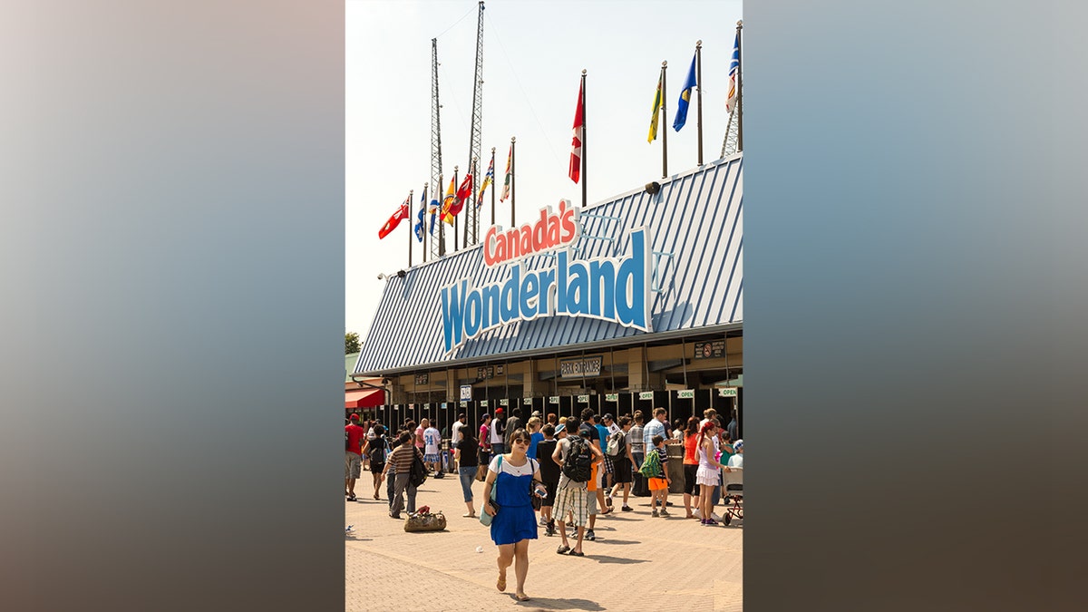 Entrance to Canada's Wonderland theme park
