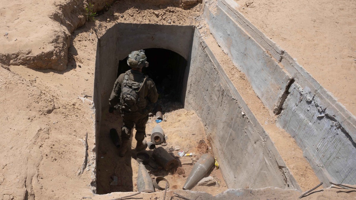 Las fuerzas israelíes han identificado y destruido un sitio subterráneo de fabricación de cohetes.