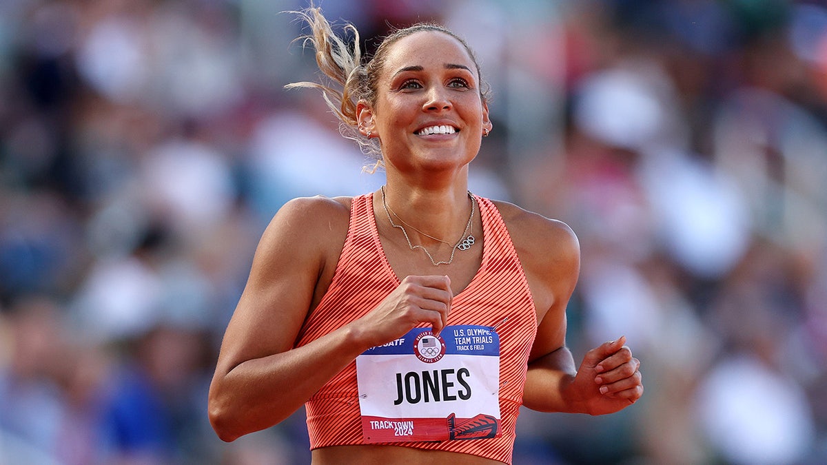 Lolo Jones reacts at Olympic Trials