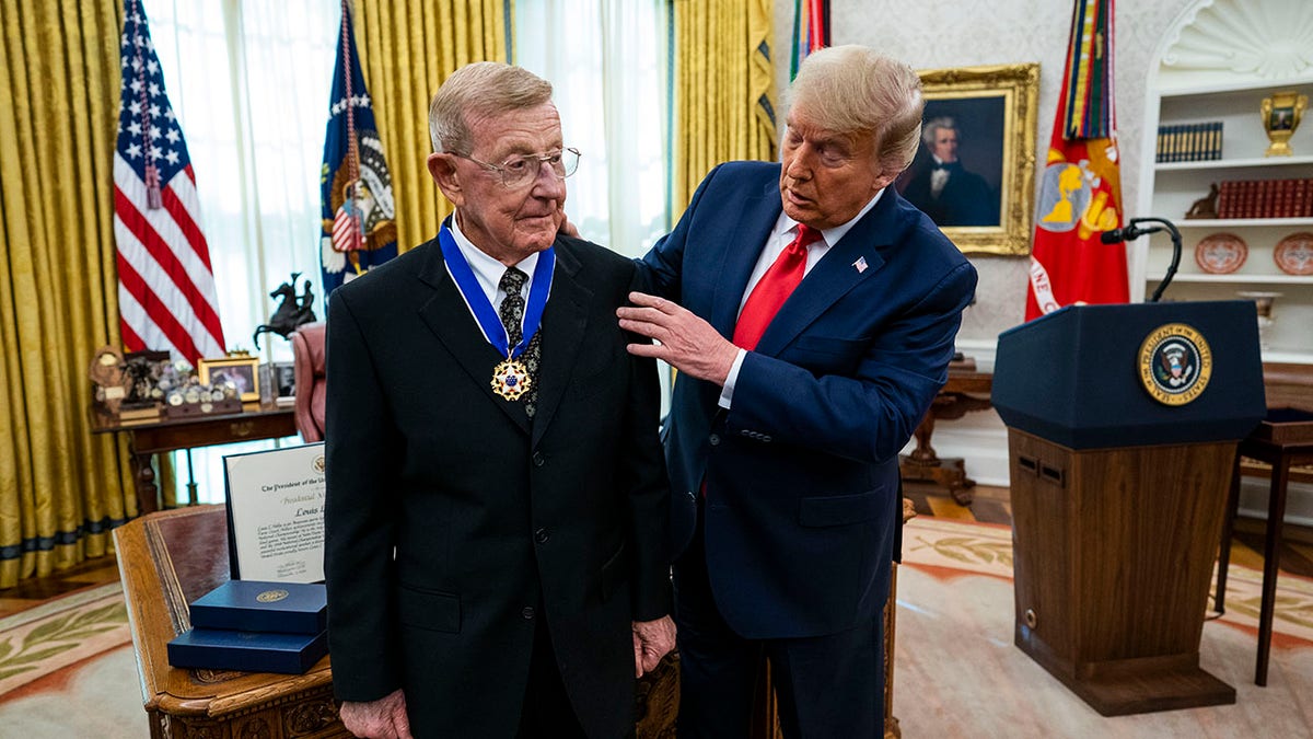 President Trump awards presents Medal of Freedom to Lou Holtz