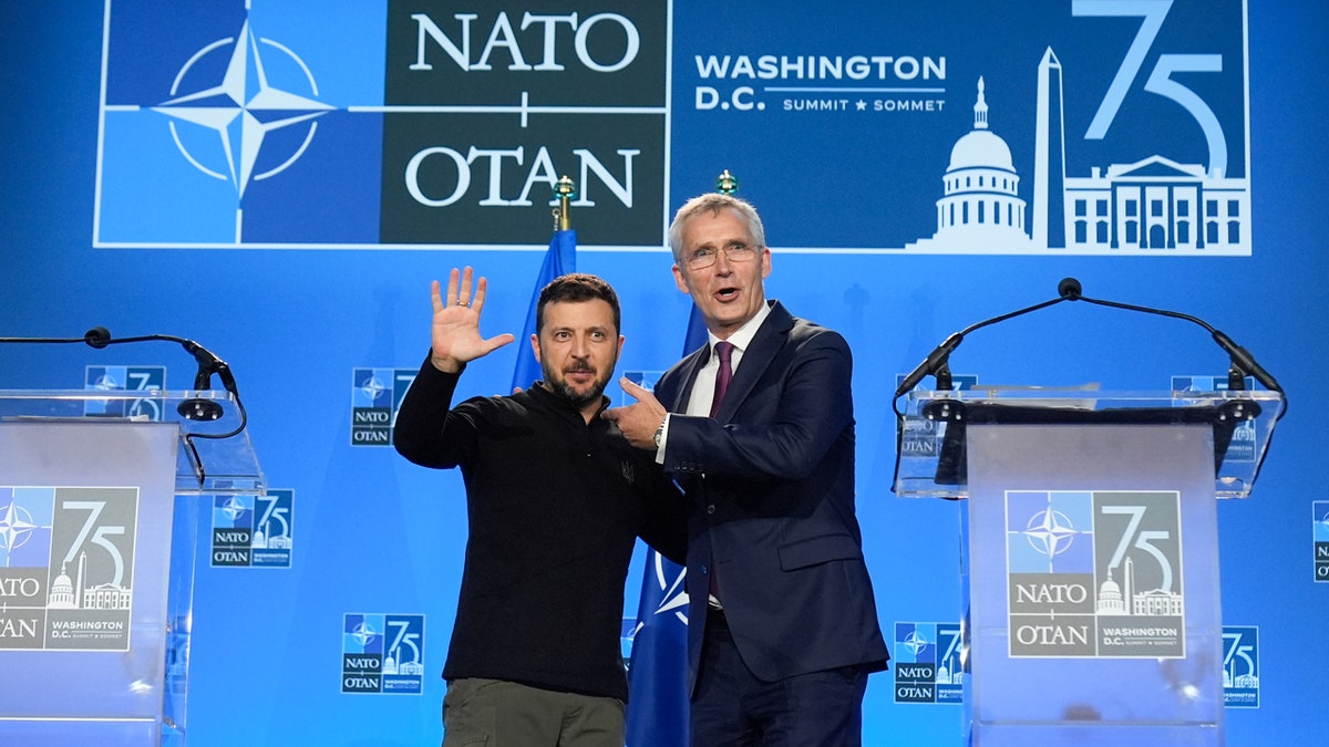 Ukraine's President Volodymyr Zelenskyy and NATO Secretary General Jens Stoltenberg