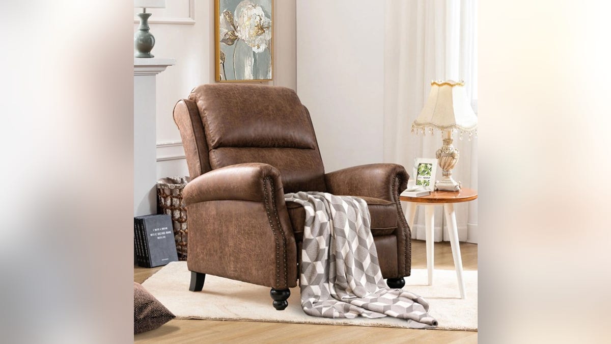 Recline in a stylish chair that'll look good in any living room. 