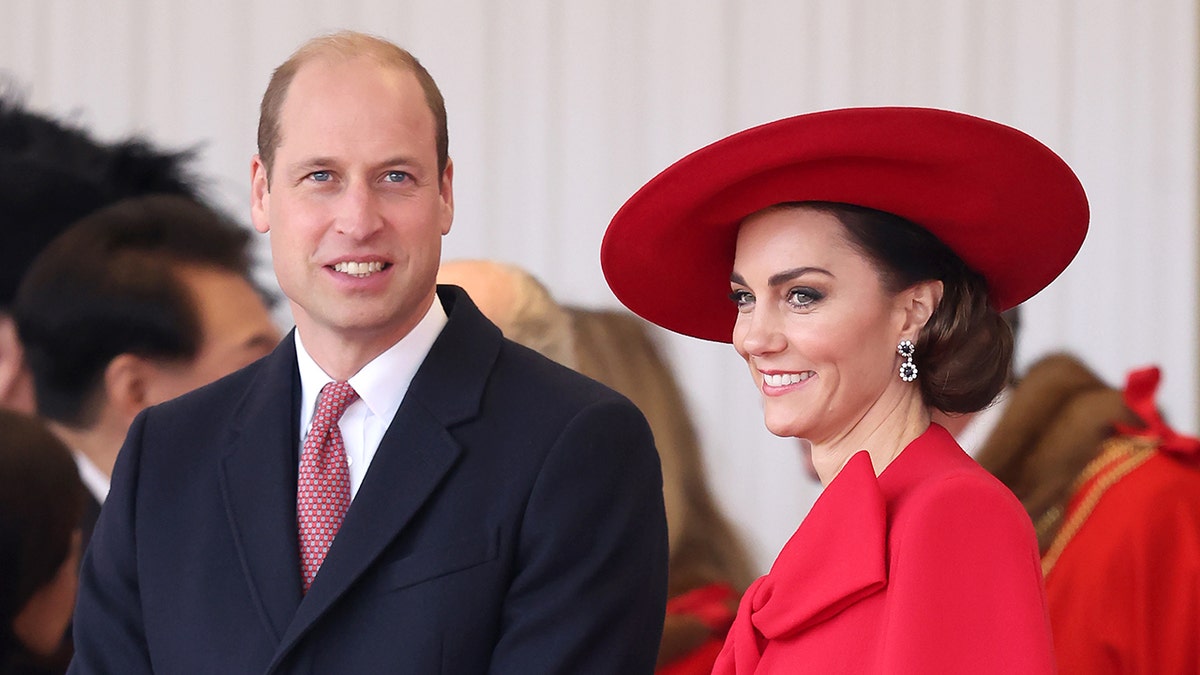 Prince William and Kate Middleton posing together