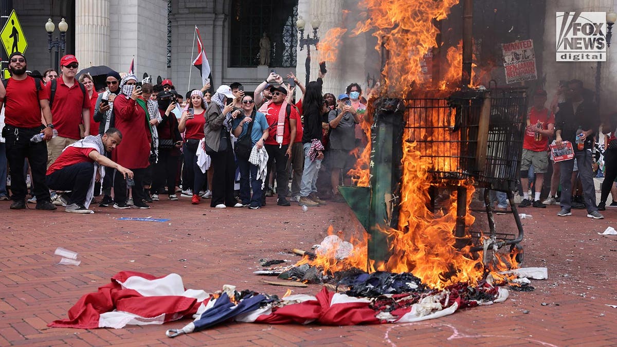 manifestantes antiisraelíes 