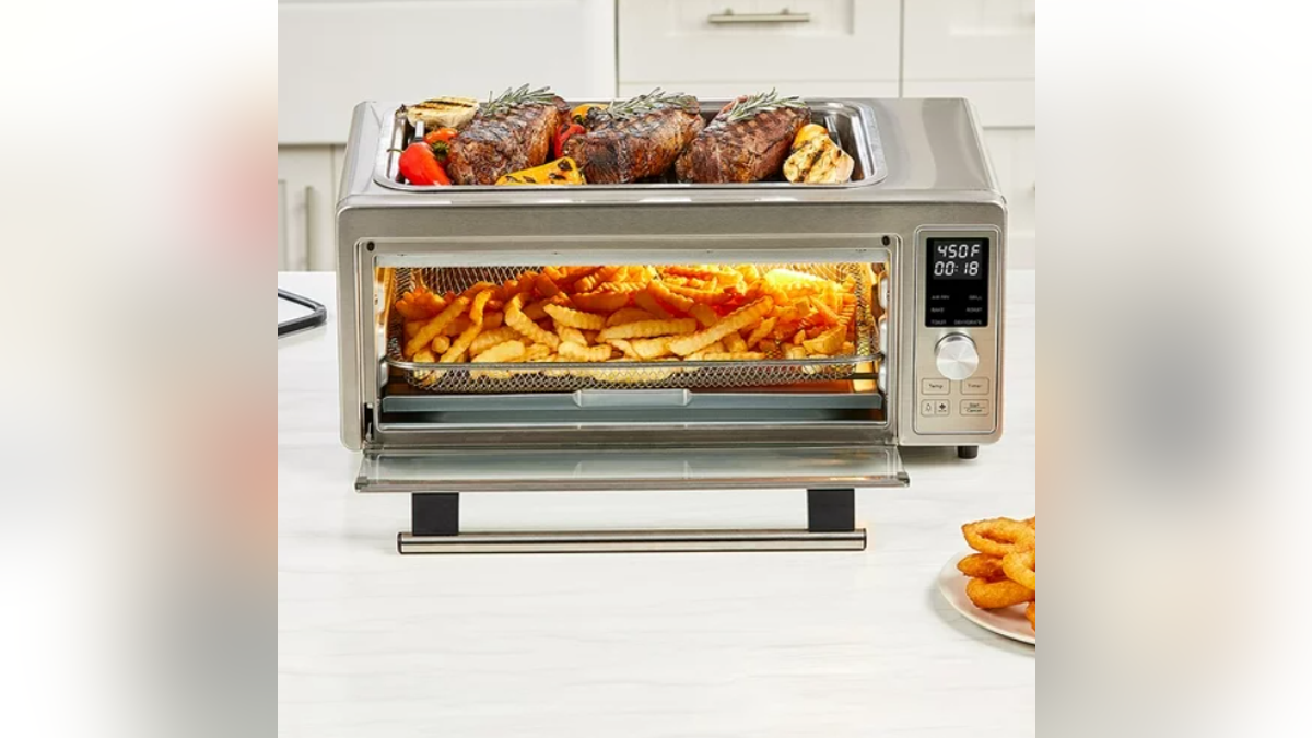 Cook anything your heart desires in this countertop oven. 