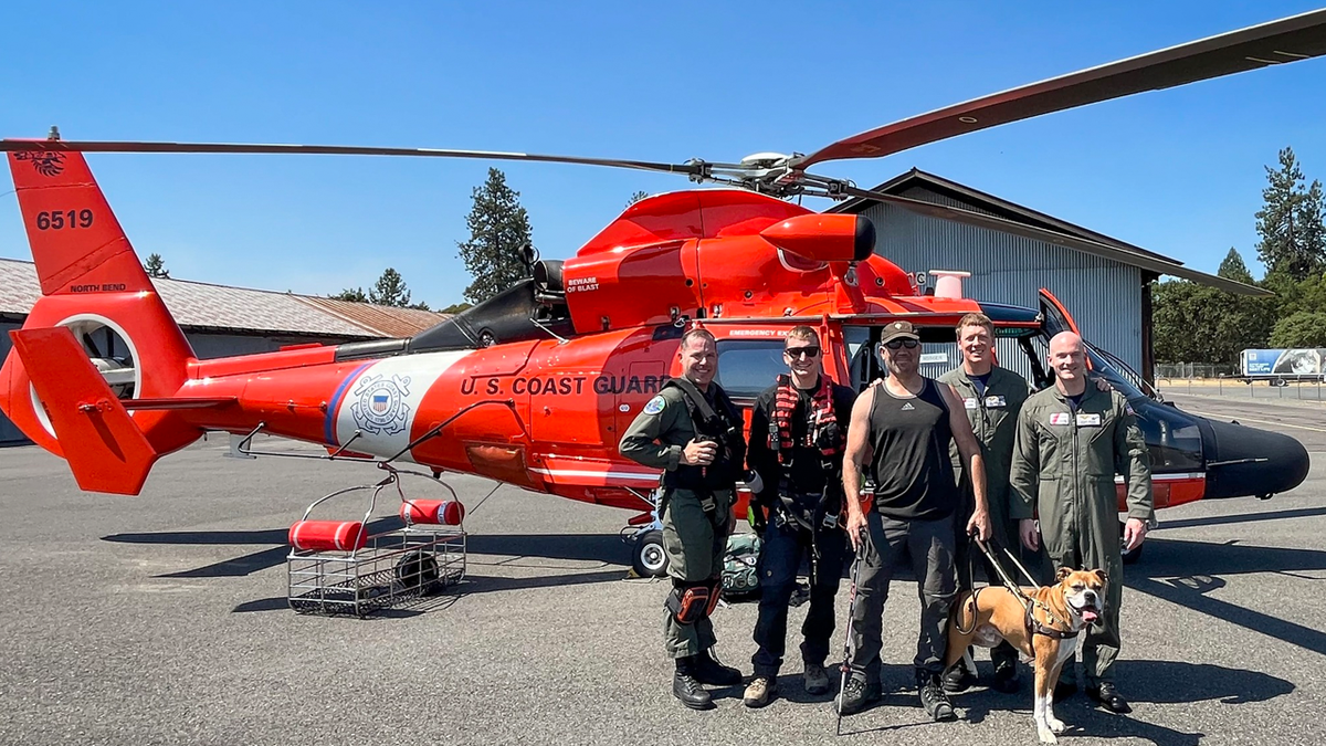  U.S. Coast Guard rescues blind hiker and dog in Oregon U.S. Coast Guard Pacific Northwest flight rescue crew