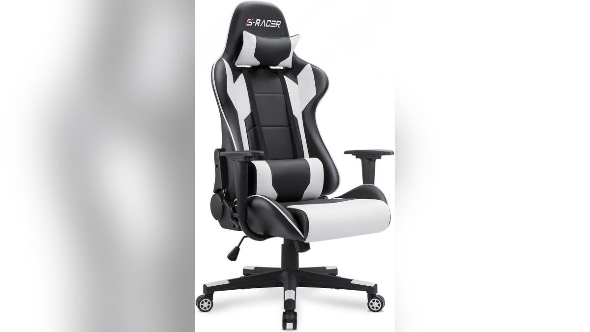 You'll feel like you are in the driver's seat with this chair.