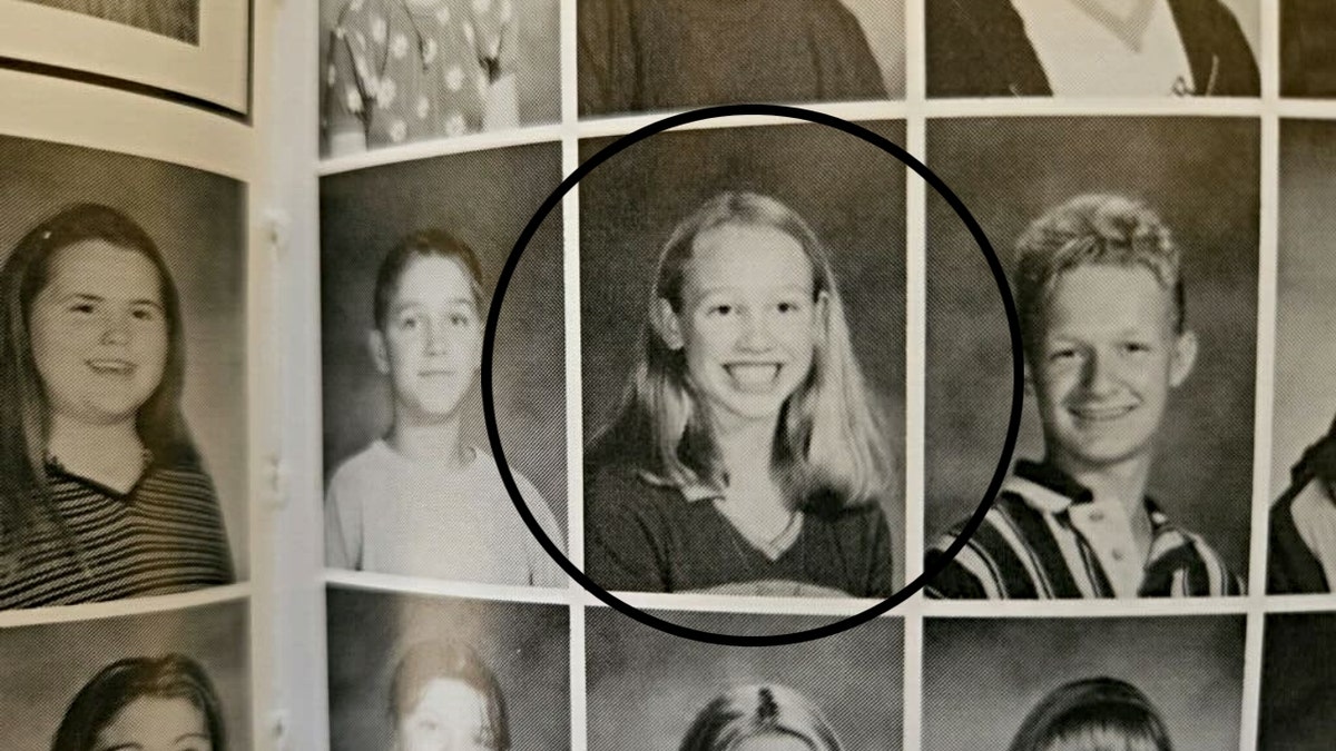 Foto del anuario de primer año de Sherri Papini