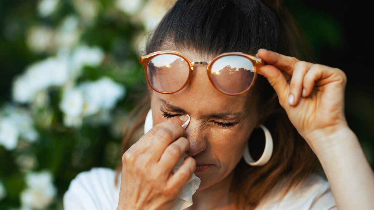 Woman with itchy eyes