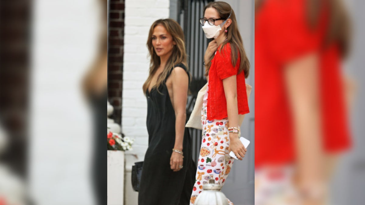 Violet Affleck wore a red sweater in the Hamptons with her step mom, Jennifer Lopez.