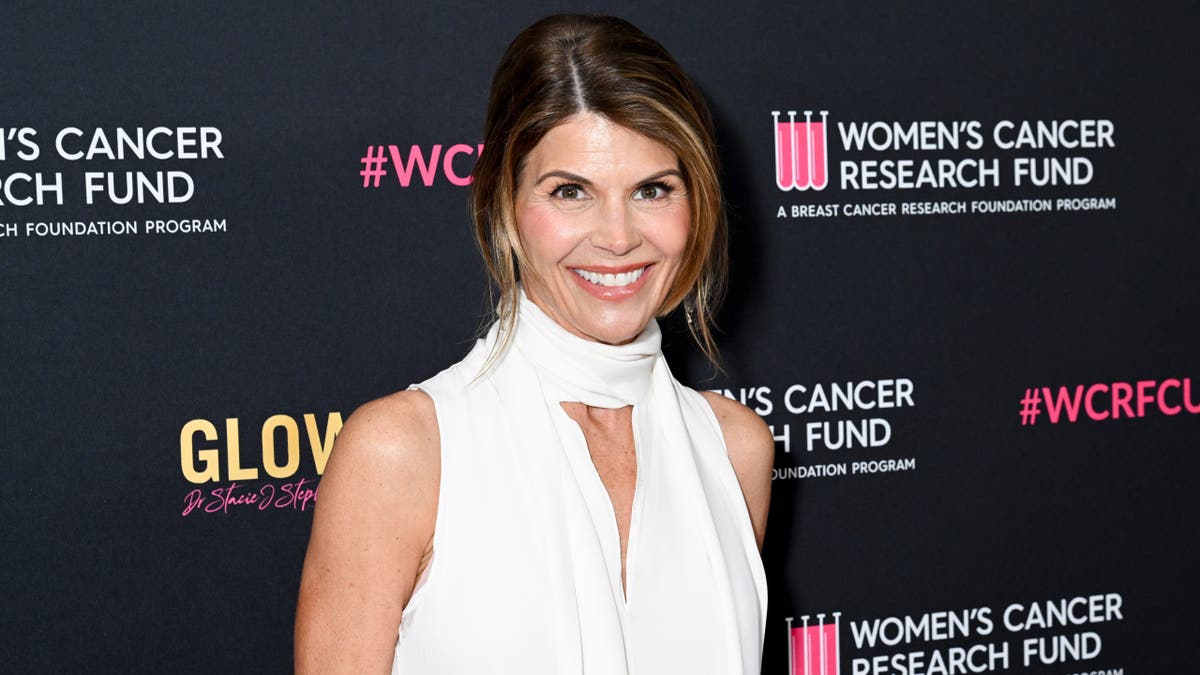 The career of Lori Loughlin: 'Full House,' Christmas flicks, scandal and a return to the spotlight