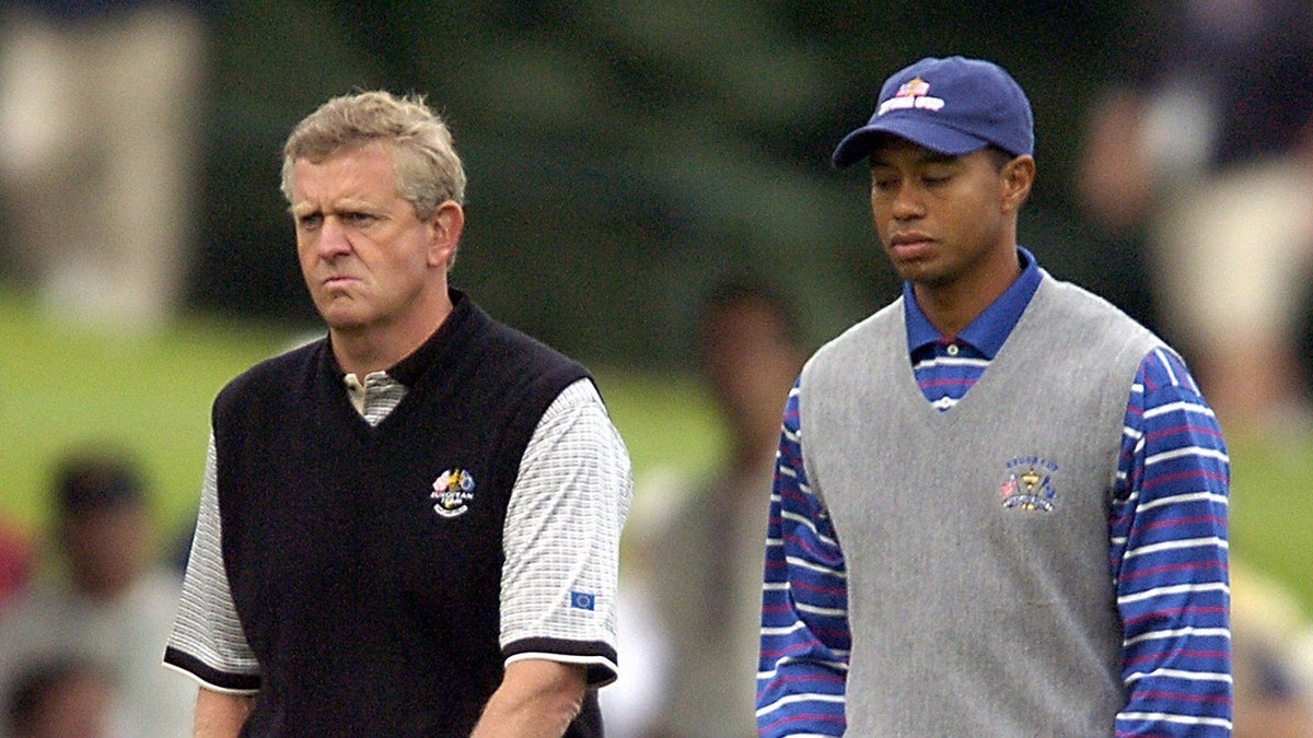 Colin Montgomerie y Tiger Woods en la Ryder Cup