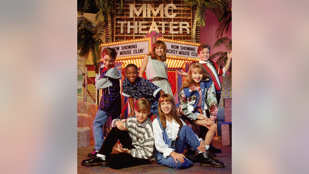  Nikki DeLoach, Justin Timberlake, Christina Aguilera, Britney Spears, Ryan Gosling, T.J. Fantini, Tate Lynche appear in a promo shot for "The All New Mickey Mouse Club"