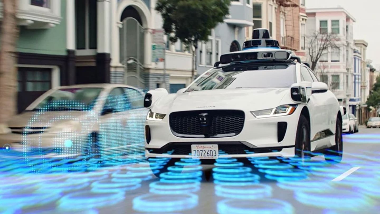 4 Robots take the wheel as San Francisco opens streets to driverless