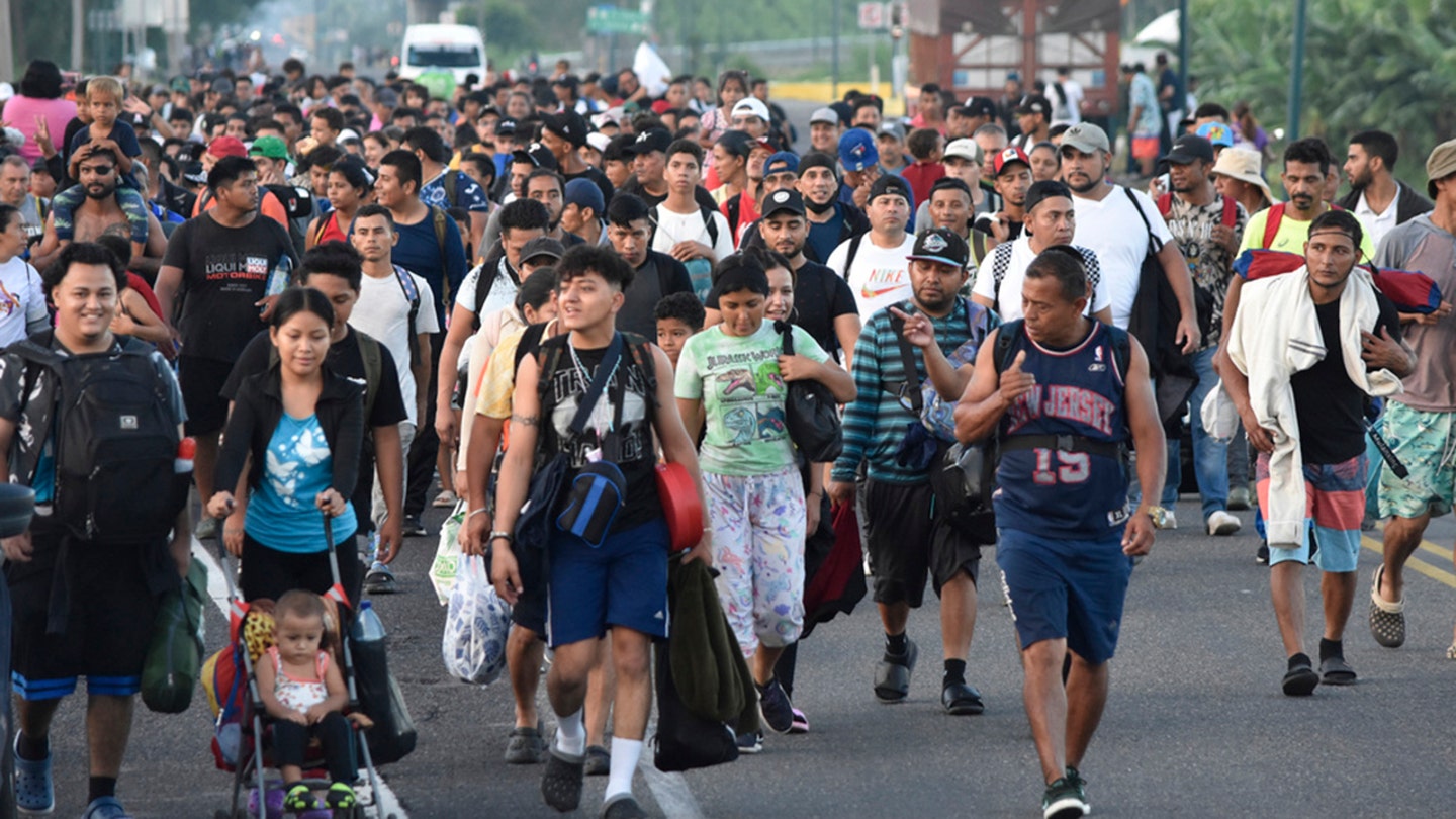 Brooklyn Residents Outraged Over Migrant Shelter Located Feet Away from Elementary School: 'None of Us Knew'