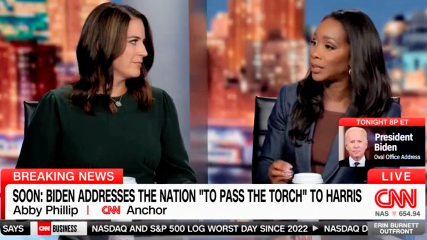 CNN Anchor's Outlandish Comparison: Biden Likened to George Washington for Not Seeking Reelection