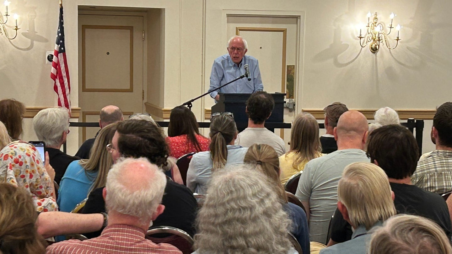 Bernie Sanders wide shot West Lebanon NH July 26 2024