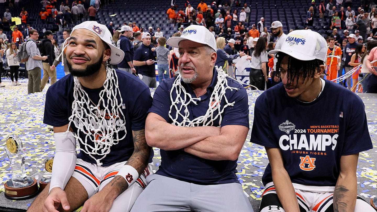 Auburn Basketball Coach Praises Trump's Courage After Assassination Attempt