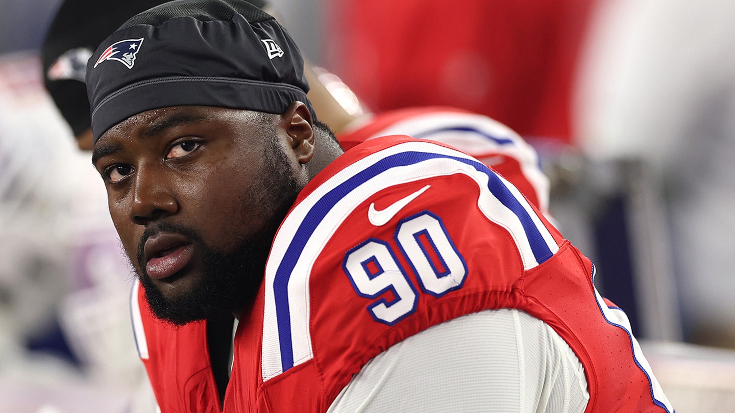 Patriots DT Barmore Diagnosed with Blood Clots, Hospitalized