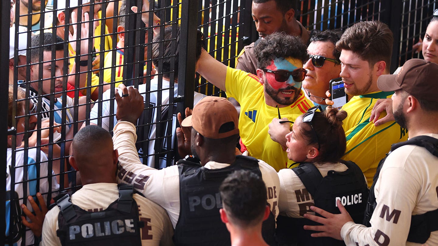 Copa América Final Chaos: Fans Rush Gates, Delaying Match Start