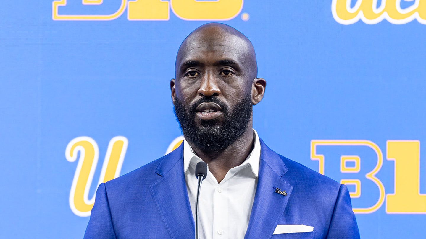 UCLA Head Coach DeShaun Foster's Awkward Big Ten Media Day Appearance Goes Viral