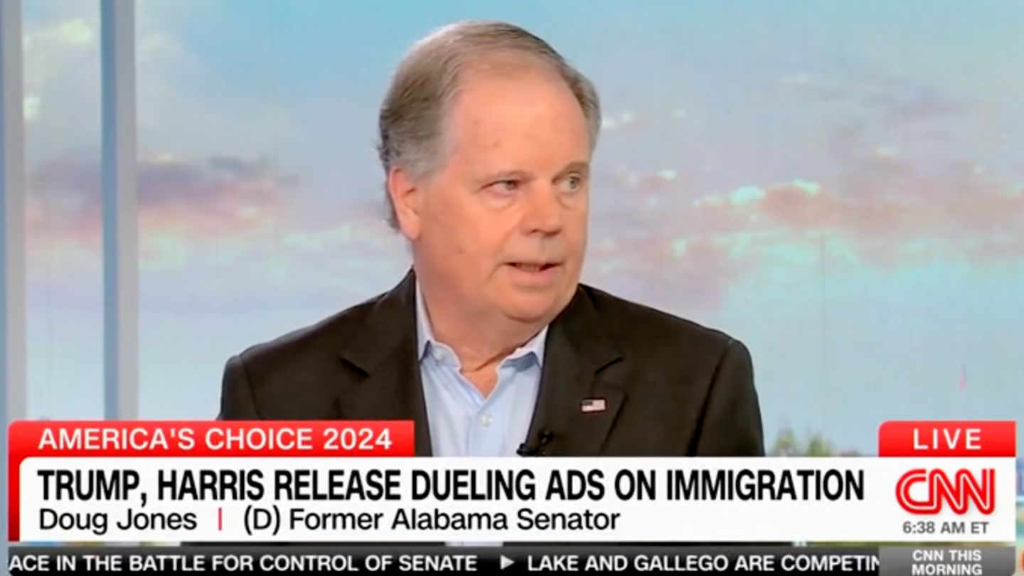 Border Security Unlikely to Dominate 2024 Presidential Race, Predicts Former Senator Jones