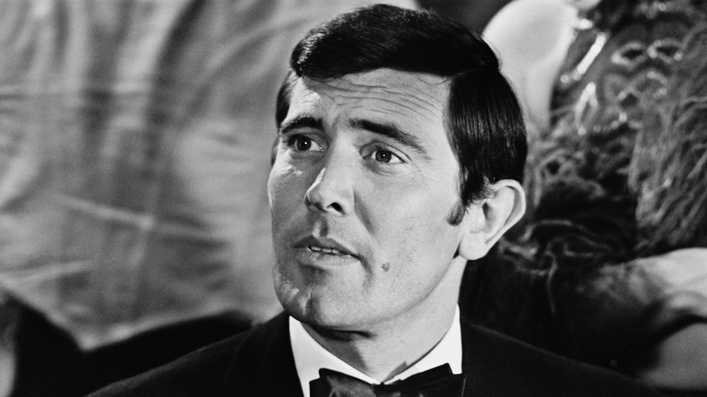 George Lazenby, Former James Bond Actor, Announces Retirement