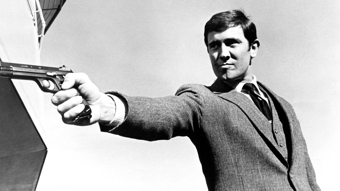 George Lazenby, Former James Bond Actor, Announces Retirement