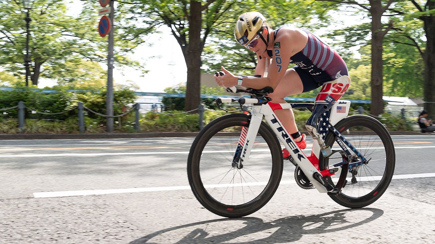 Paralympic Champion Melissa Stockwell Empowers Athletes with Disabilities through Dare2Tri