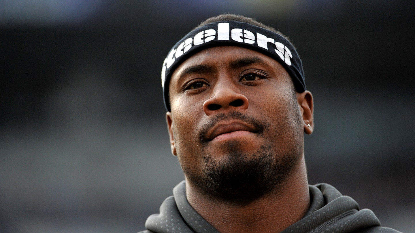 NFL Mourns the Loss of Former All-Pro Wide Receiver Jacoby Jones at 40