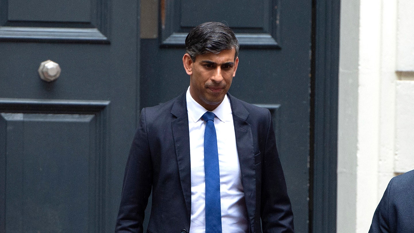 Rishi Sunak Apologizes for Ditching D-Day Ceremony