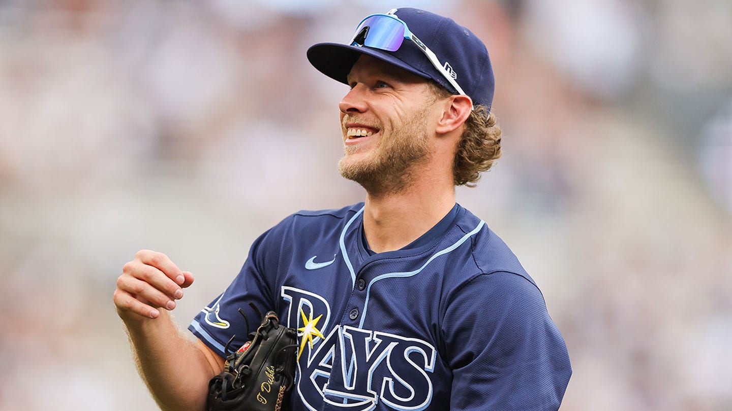 Rays Shortstop's Mysterious Sign Sparks Trump Speculation