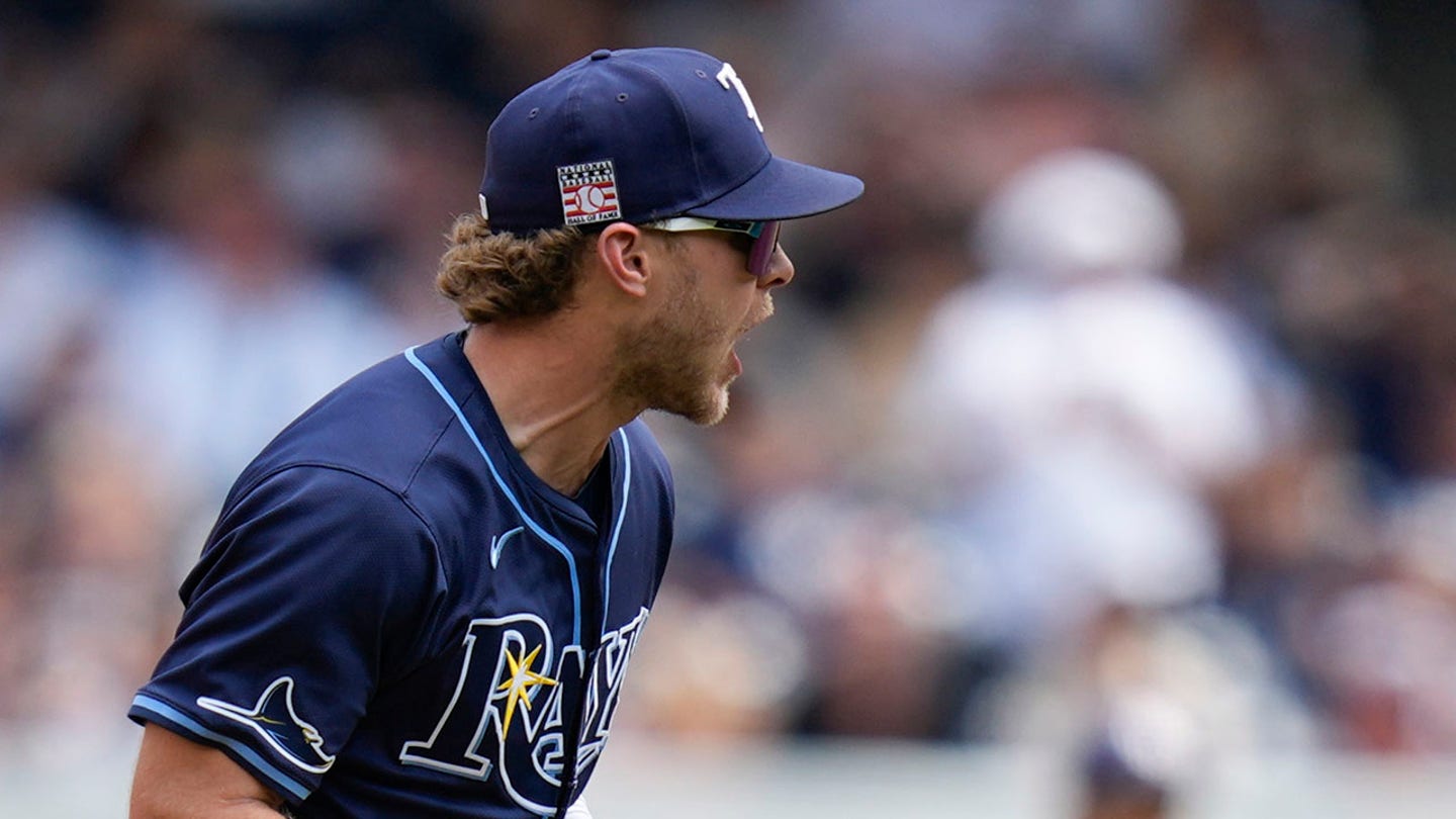 Rays' Taylor Walls Explains Trump-Inspired Celebration, Says It's Not an Endorsement