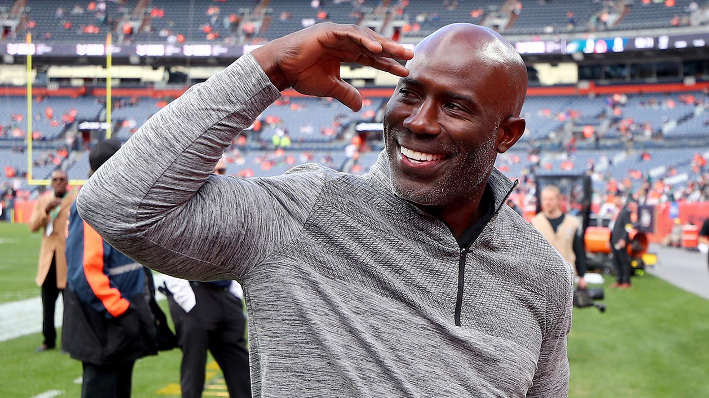 NFL Hall of Famer Terrell Davis Detained on Plane After Altercation