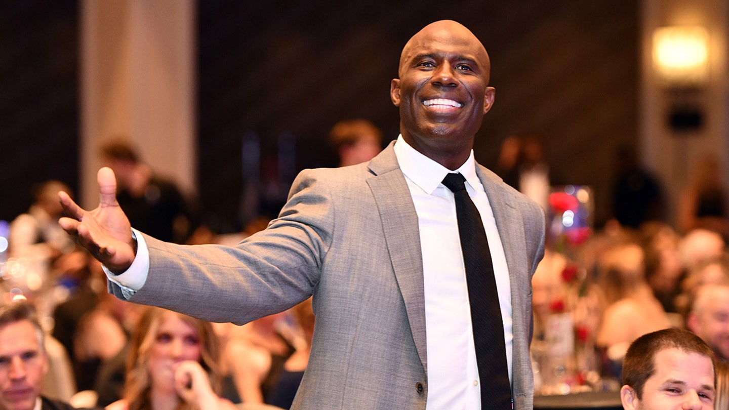 NFL Hall of Famer Terrell Davis Detained on Plane After Altercation