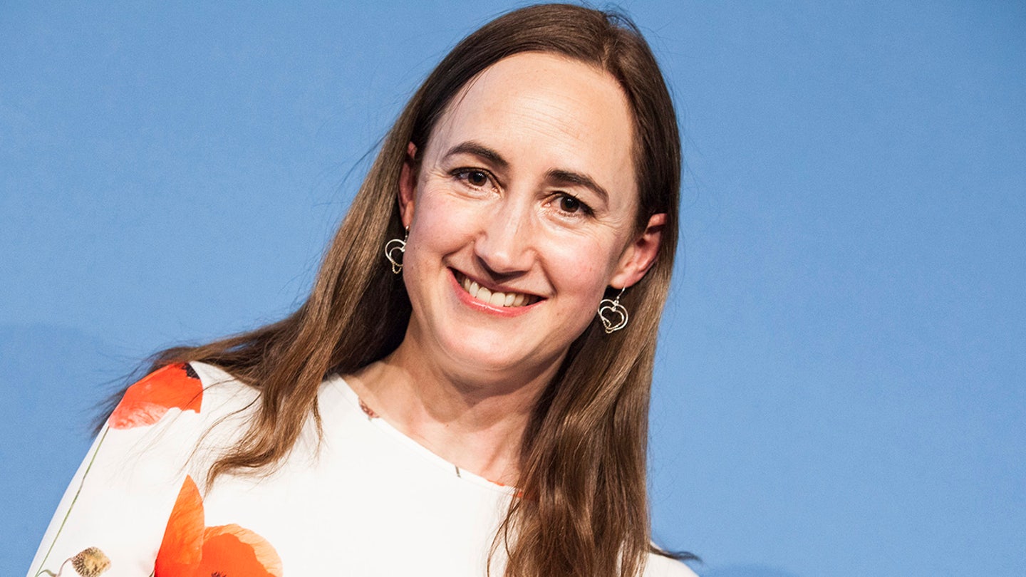 Sophie Kinsella Opens Up About Unnerving Brain Cancer Diagnosis and Triumphant Surgery