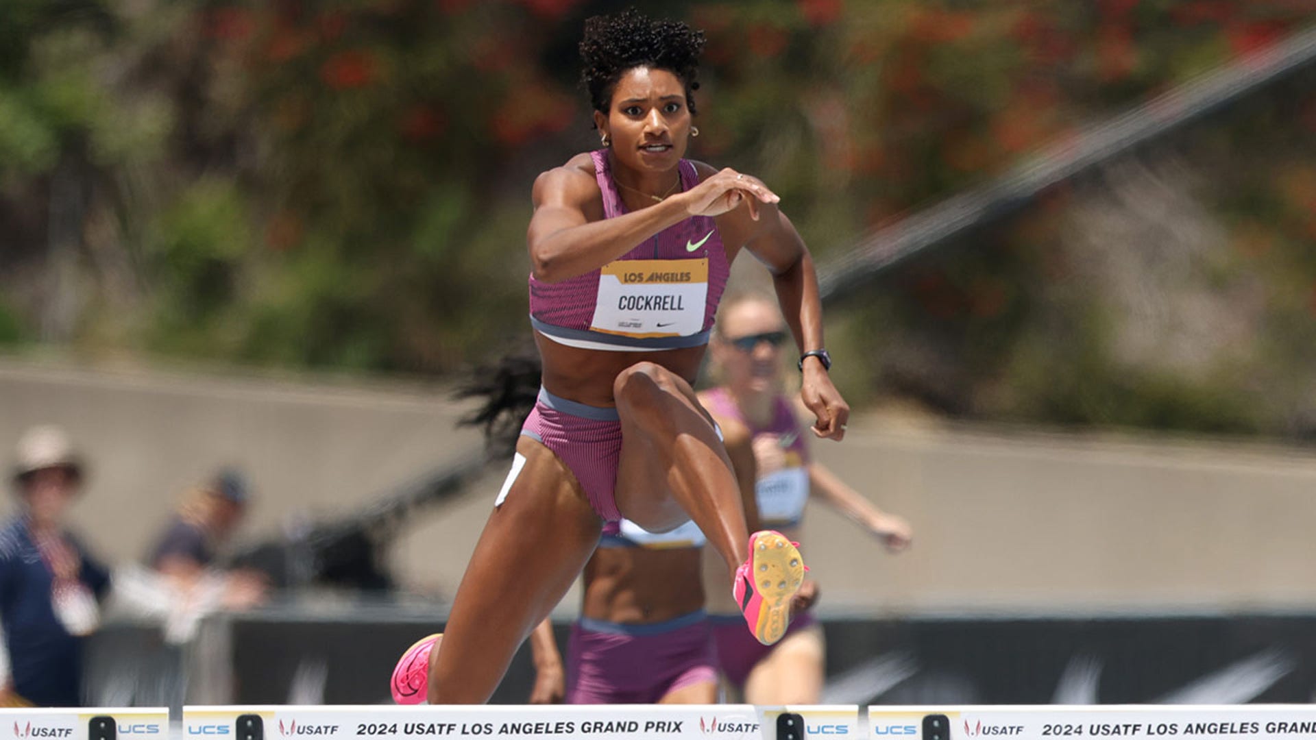 Anna Cockrell competes