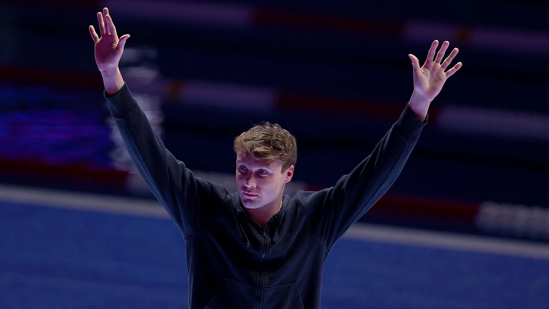 Bobby Finke celebrates