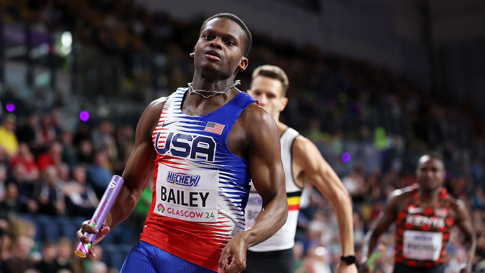 Chris Bailey competes