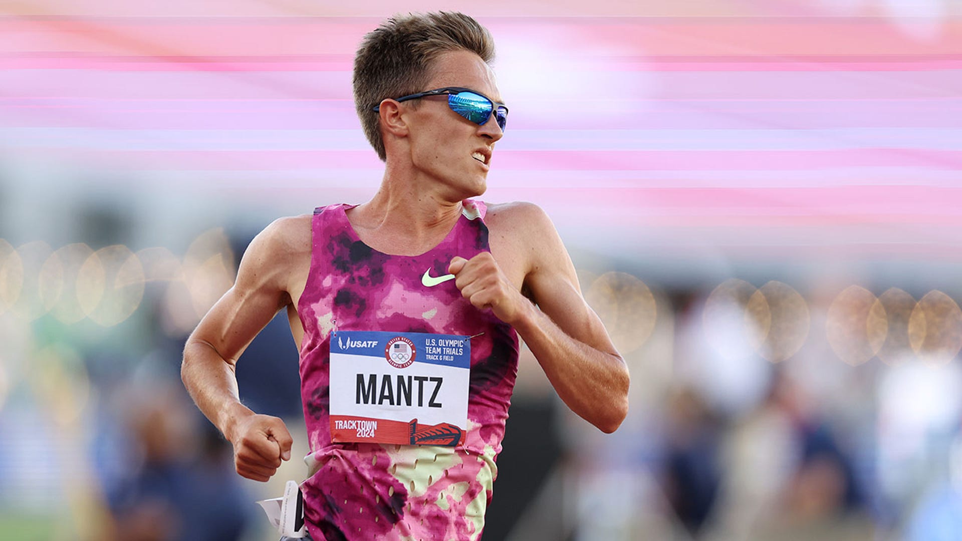 Conner Mantz competes