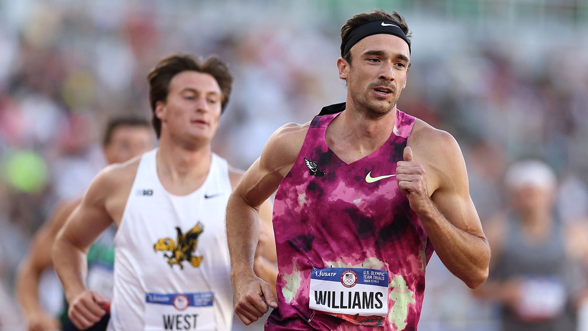 Harrison Williams competes