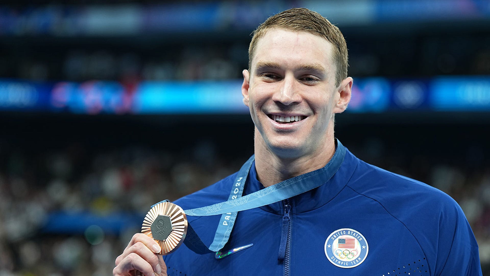 Ryan Murphy with the bronze medal