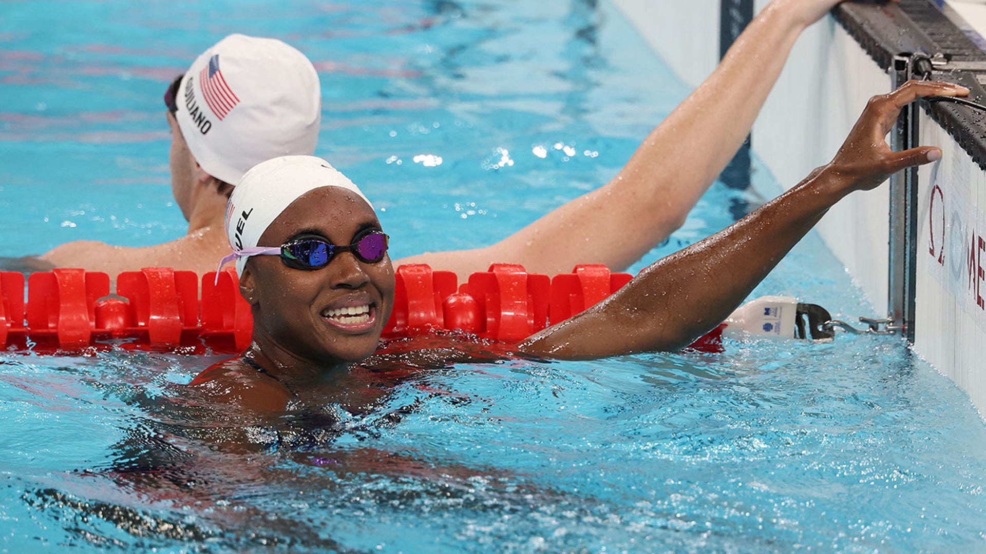 Simone Manuel reacts