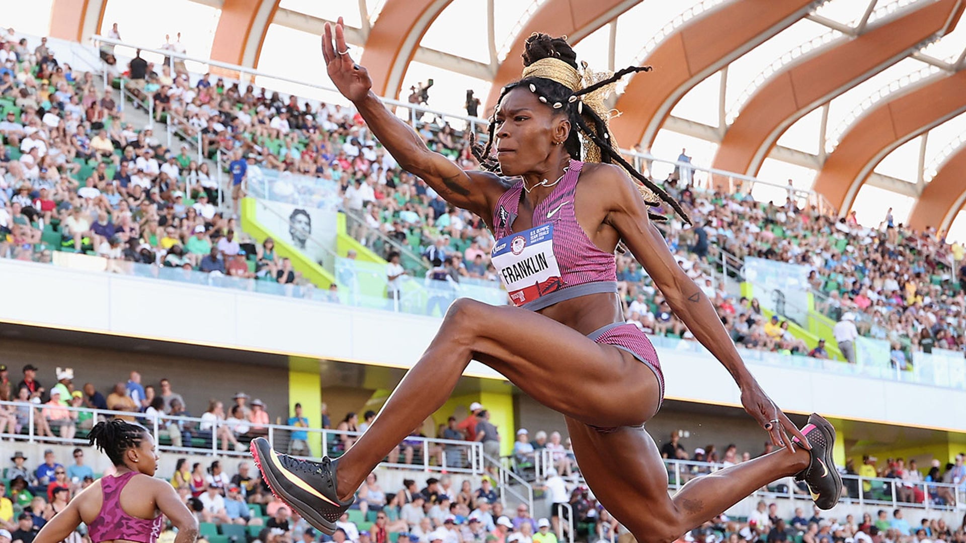 Tori Franklin competes