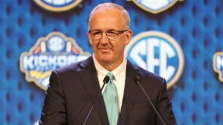 Inside the SEC’s high-stakes Destin showdown over CFP expansion, NIL and a possible NCAA breakaway