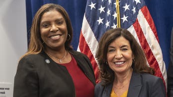 Trump La odiosa fiscal general de NY Letitia James promete guerra al presidente electo en una conferencia de prensa divisiva