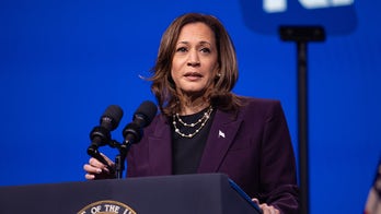 Kamala Harris' Honeymoon Period Over? New Poll Shows Trump Leading