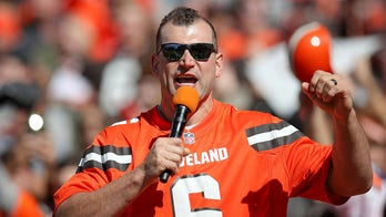 NFL Hall of Famer Joe Thomas Criticizes Woman for Disrespecting National Anthem