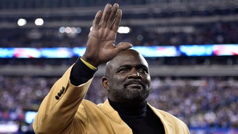 Giants great Lawrence Taylor reveals what kept him from quitting football before Hall of Fame career began