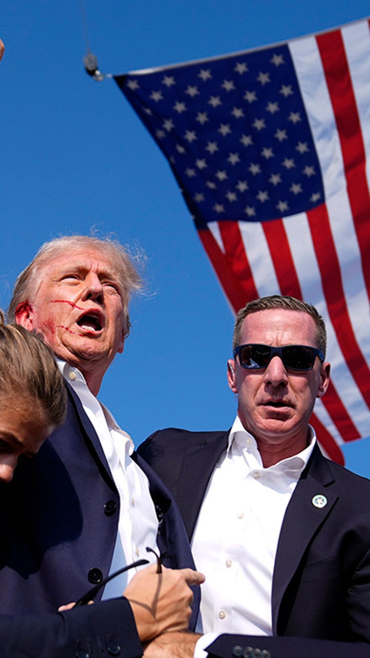 Donald Trump jumps to defend female Secret Service agent who
